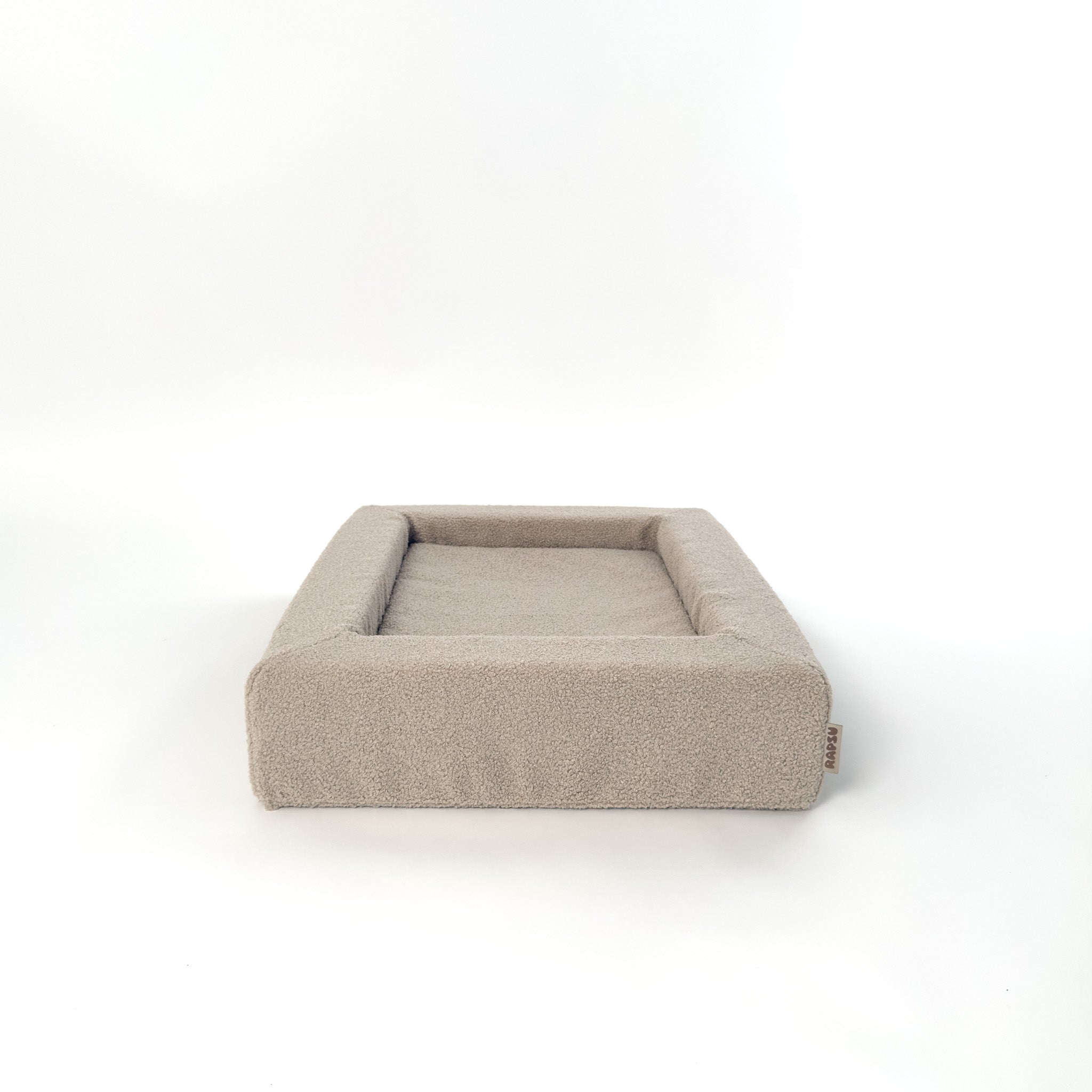 Rapsu Bed sivulta – beige Dune -sävy, koko M
